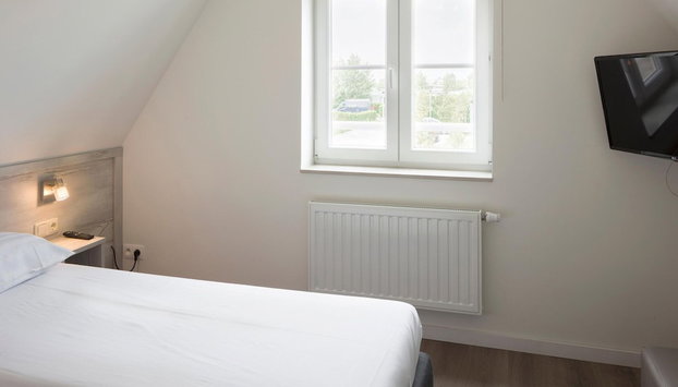 Villa, two Bathrooms and a Washing Machine, Near Ostend - Foto 5, Habitación