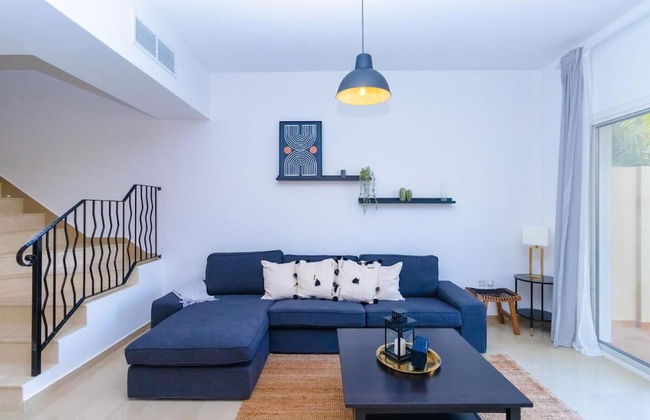 Fairways 3 Bedroom Villa With Plunge Pool and Bbq - Photo 4