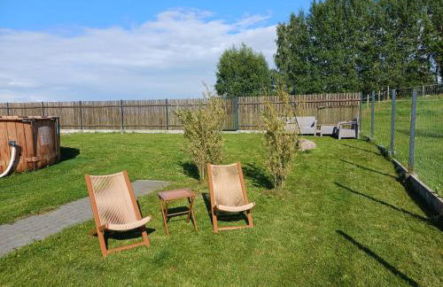 Siedlisko Dwa Żurawie - Uroczy domek nad stawem, z kominkiem, obok konie - Foto 27