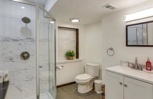 Extended Stay in Denver! Cozy Apartment with Patio - Foto 13