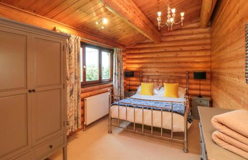 Endeavour Lodge 4 - Photo 11