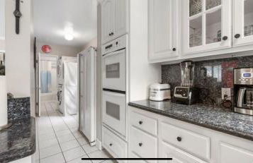 Chic Venice Beach Bungalow Steps from the Canals & Beach - Foto 13