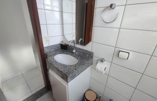 AP com suíte no Sta Mônica próximo ao Parque, COT e Batalhão - Foto 13