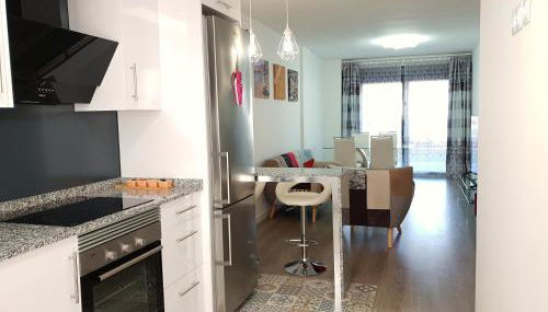 Boutique apartment near the beach, 1 Gbps Wi-Fi - Photo 5