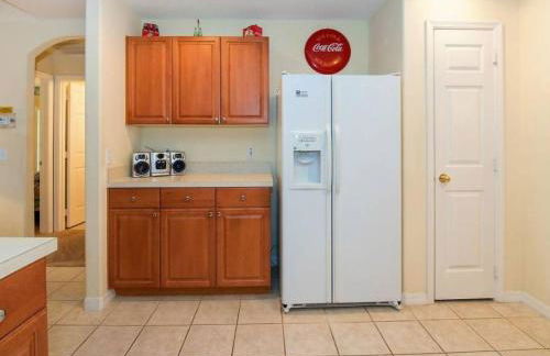 Holiday Home Sonniger Privatpool mit freistehendem Whirlpool und Filmraum by Interhome - Foto 12