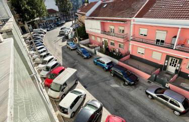 Light Spacious Almada Apartment - Foto 26