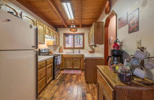 3BR Tahoe Donner Cabin with HOA Perks like Pools Hot-Tub Minutes to Trails Lake Golf - Foto 45