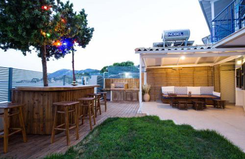 Salty Breeze - Photo 50