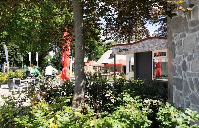 Comfortable Chalet With Microwave, Near Efteling - Photo 23