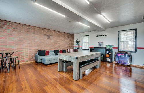 McDonough Escape with Private Hot Tub and Game Room! - Foto 11