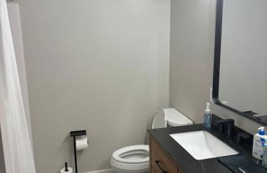 Custom Luxury Rambler in Highland Hills - Foto 16