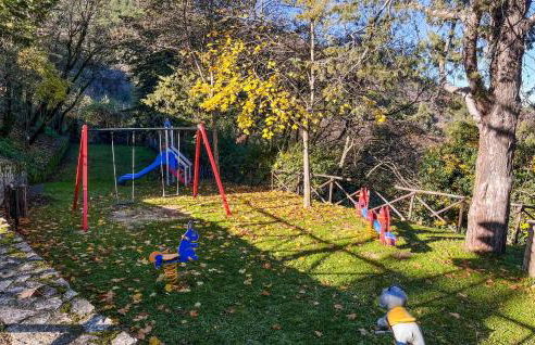 Awesome Apartment In Armenzano - Foto 12