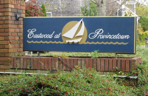 Eastwood at Provincetown - Foto 4