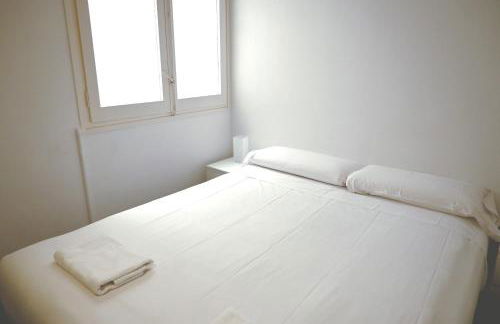 Homenfun Barcelona Park Güell - Photo 28