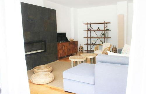 Charming Estoril Apt Beach 5 Min Walk - Photo 10