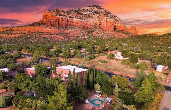 Mystic Sunset by Avantstay Thunder Mountain View + Pool, Driving Range, Casita - Photo 39