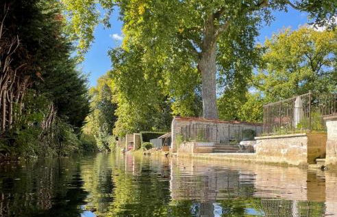 Le Clos de l'Armançon - Maisons de charme au bord de la rivière - Classé 4 étoiles - Foto 1