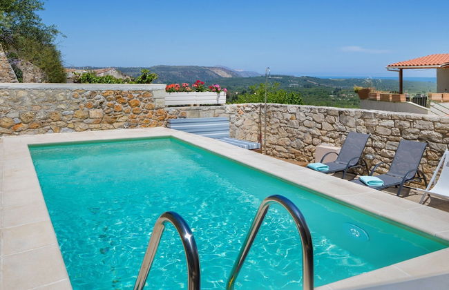 Cozy Holiday Home With Pool and Whirlpool in Maheri - Foto 36