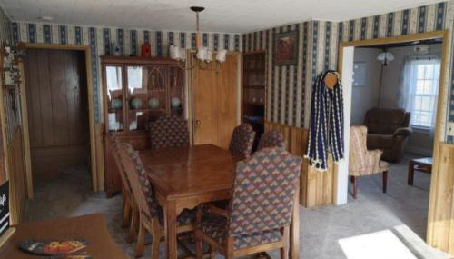 Entire Home - 4 Bedroom - Canandaigua - Steps Off Downtown - Walking distance to Restaurants, Shops, Breweries & Pubs - Foto 3