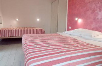 Villa tranquilla immersa nel verde a 2 Km dal mare - Foto 88