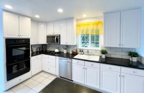 4 Bedroom 2 Bath with Ocean View Hot Tub Parking - Foto 16