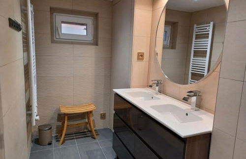 Plain-pied 80 m2 dans maison, parking privé gratuit, gare directe Paris - Foto 13