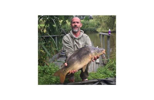 Snug & Secluded Lakeside Shepherds Hut 'Carp' - Foto 29