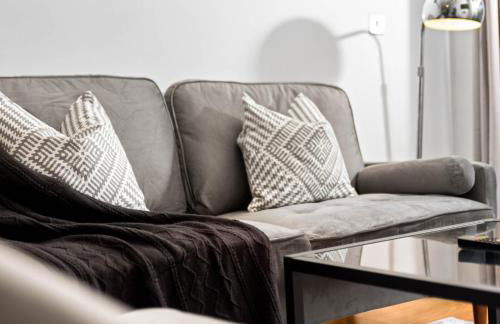 Stylish City Centre Apartment - Chinatown - Balcony - Secure Parking - Netflix 16ARC - Foto 10