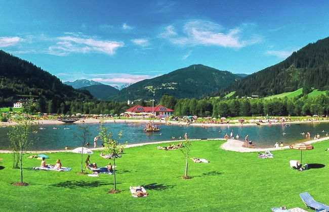 Sprawling Mansion Near Ski Area in Salzburg - Foto 49