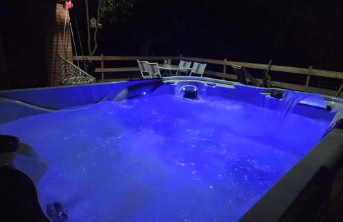 LOU PITCHOUN - Jacuzzi SPA Privé - Vignes - Proche ALBI et CORDES - Foto 1