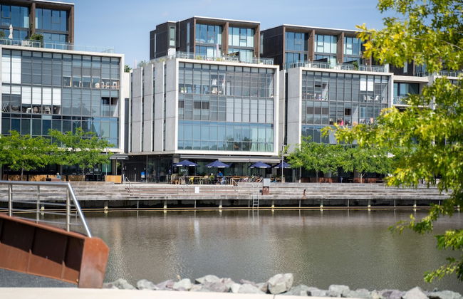 Kerridge St Apartments by Urban Rest - Photo 30