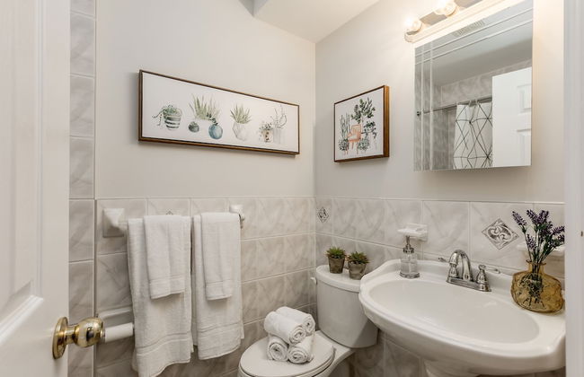 Homey & Elegant 3-bedroom House in the Annex - Foto 27