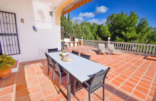 Villa Alegria, Frigiliana Luxury Villa with easy access, private pool and parking HansOnHoliday Rentals - Foto 17