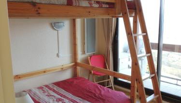 F2 Le Corbier aux pieds des pistes, commerces et esf - Photo 4