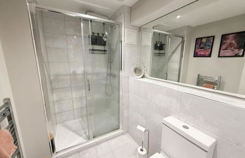 2-Bed Flat in Glasgow East End - Photo 19