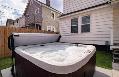 Newly Renovated and Designed Near Downtown - Foto 6