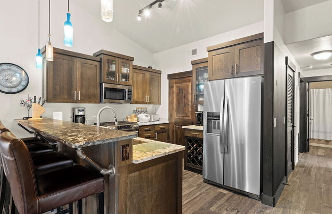 Bear Hollow Village by All Seasons Resort Lodging - Foto 54