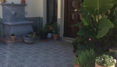 Bonita casa en Barrio de Monachil - Foto 3, Garden