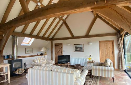 The Old Carthouse - Photo 2