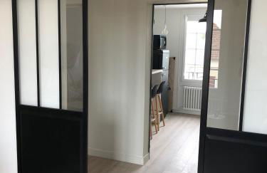 Bel appartement plein centre 100m de la mer - Photo 2