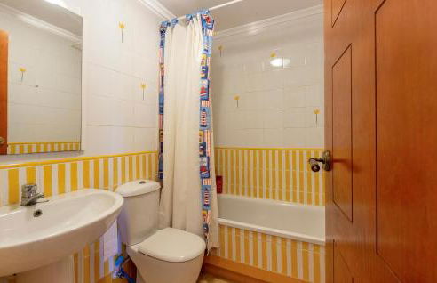 3 Bedroom Nice Home In Santa Pola - Photo 20