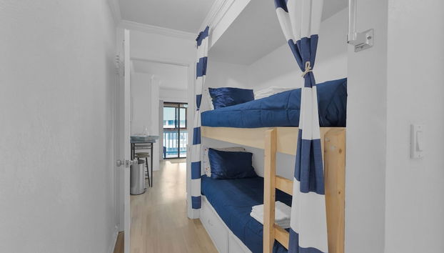 Beachy Days Escape - Cozy Haven Steps From Beach! - Foto 5, Habitación