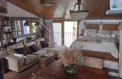 LES LLÚDRIGUES Casa Loft con aire ac y terraza - Foto 13