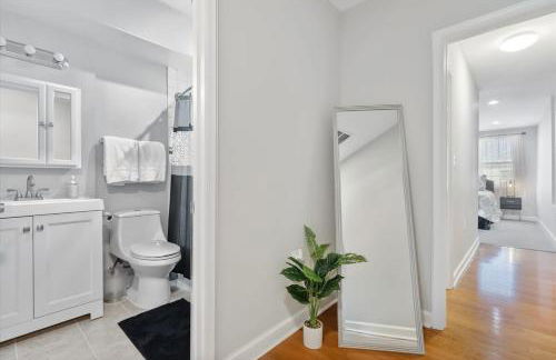 Charm City Homestay in Washington Village - Foto 11