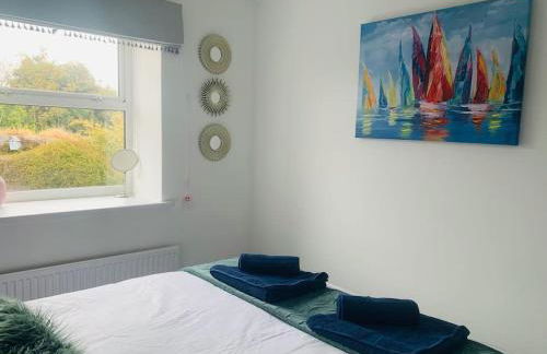 May Cottage - Heart of Vibrant Village & 10 mins Walk to Beach - Photo 2