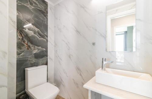 Nopi Exclusive Villa, A Sunlit Retreat by MindYourVilla - Foto 18