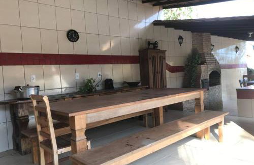 CASA SURYA, Piscina Fantástica, Churrasqueira, Completa, 18 HÓSPEDES na REGIÃO DOS LAGOS - Casa de Campo - Foto 5