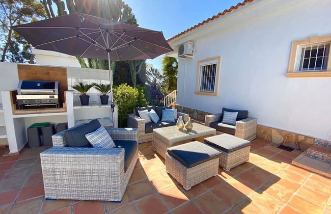 Charming Villa With Private Swimming Pool Near the Sea - Foto 14