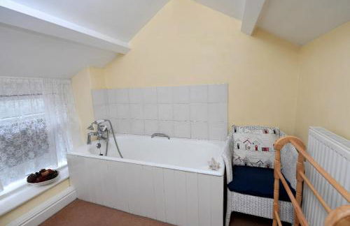 7 Mersey Street, Borth-y-Gest - Photo 8