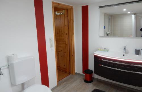 Romantic Wooden Lodge,Sauna,Schwimmteich,alleinstehend,absolut ruhig - Foto 14